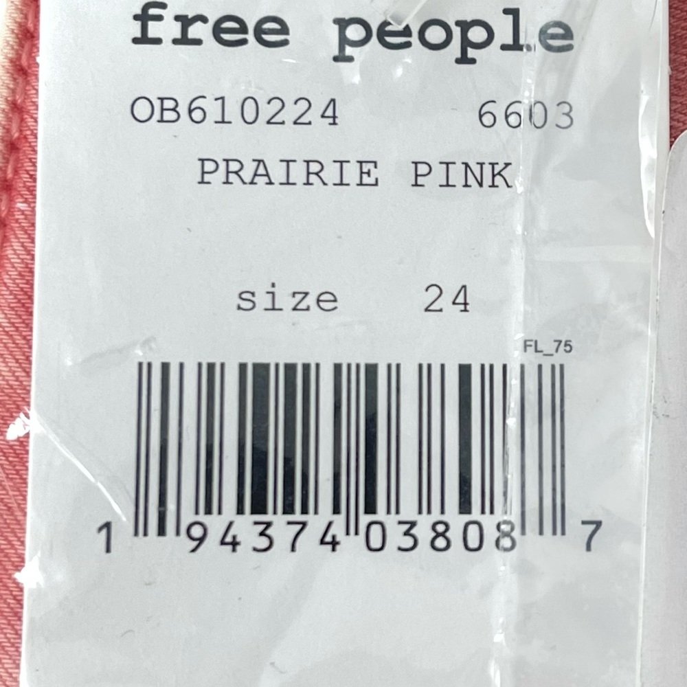 SALE! 1 LEFT! NWT! FREE PEOPLE Pink Float On Flare Leg High Rise Jeans - Picture 7 of 7